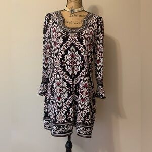 WHBM ladies 85% poly Paisley print longer tunic/dress size Large LNWOT